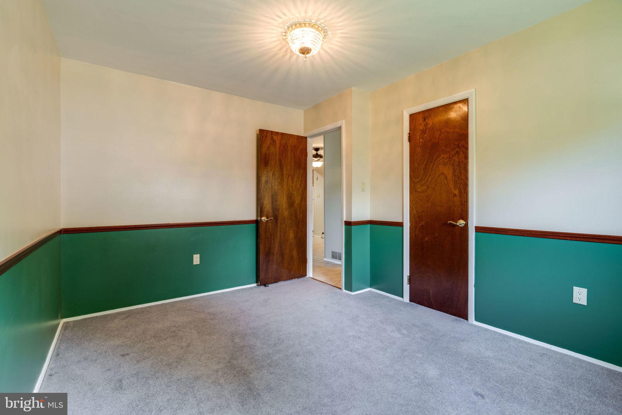 1303 Columbia Road Woodbridge, VA 22191 - Photo 47 of 62 Gallery Image 47