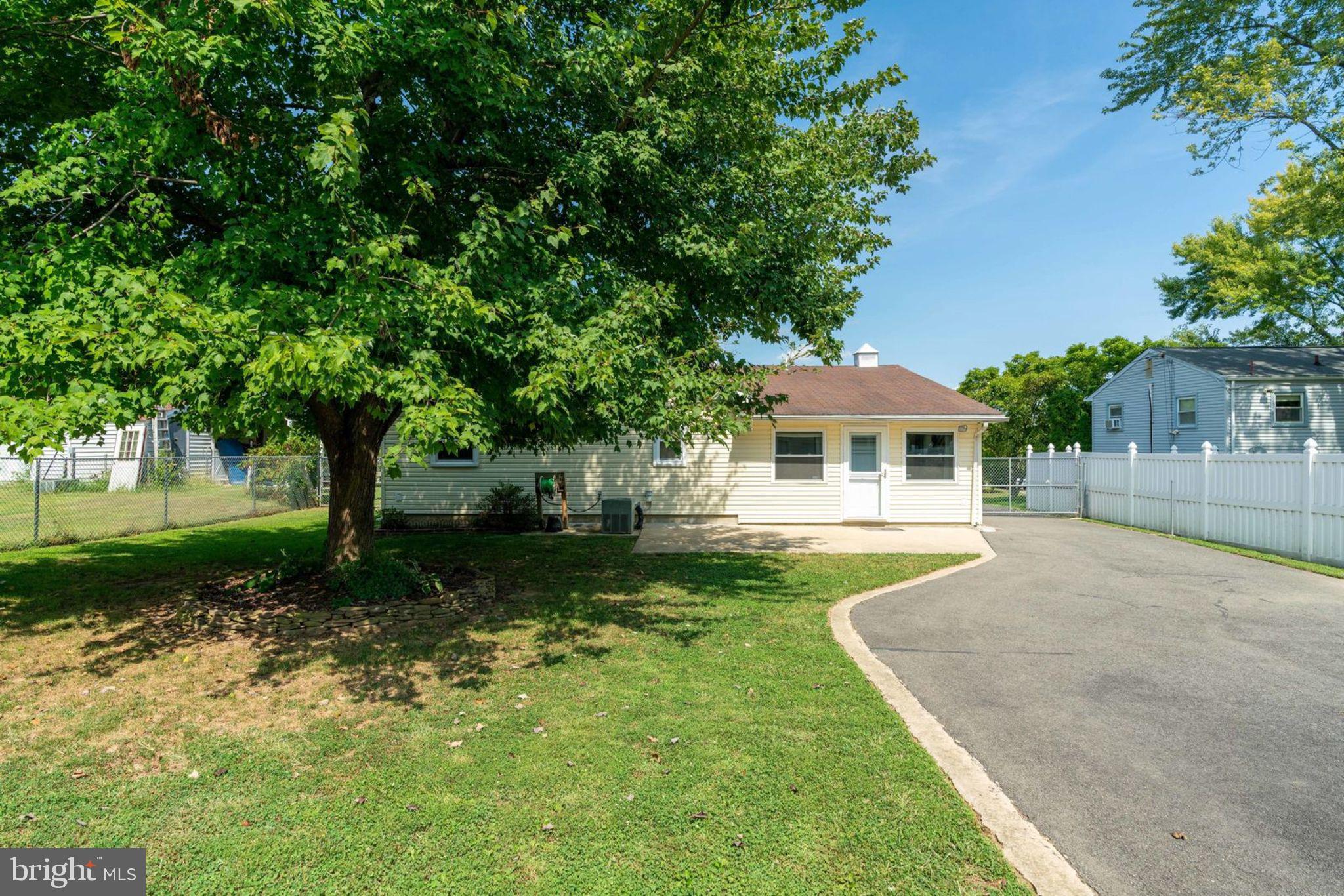 1303 Columbia Road Woodbridge, VA 22191 - Photo 57 of 62 Gallery Image 57