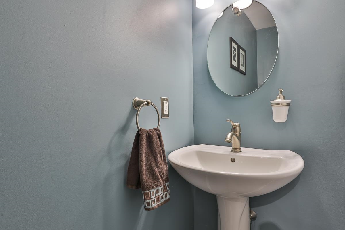 228 Bennington Road Hancock, NH 03449 - Photo 22 of 40