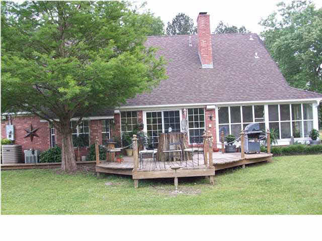 1700 George Road Terry, MS 39170 - Photo 19 of 23 Home from back