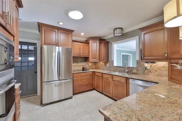 $550,000 | 1311 Estatewood Drive, Brandon, FL 33510