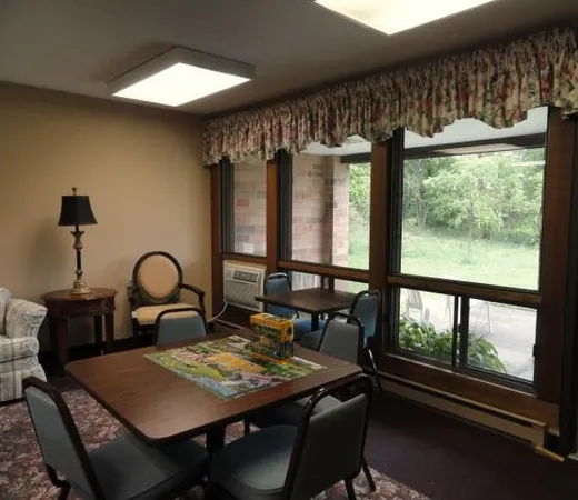 $645 | 102 Madison Avenue North, Unit 14, Battle Lake, MN 56515