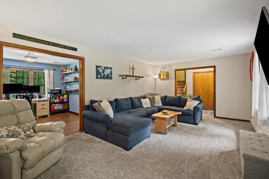 11662 Spring Creek Road Titusville, PA 16354 - Photo 4 of 64 Gallery Image 4