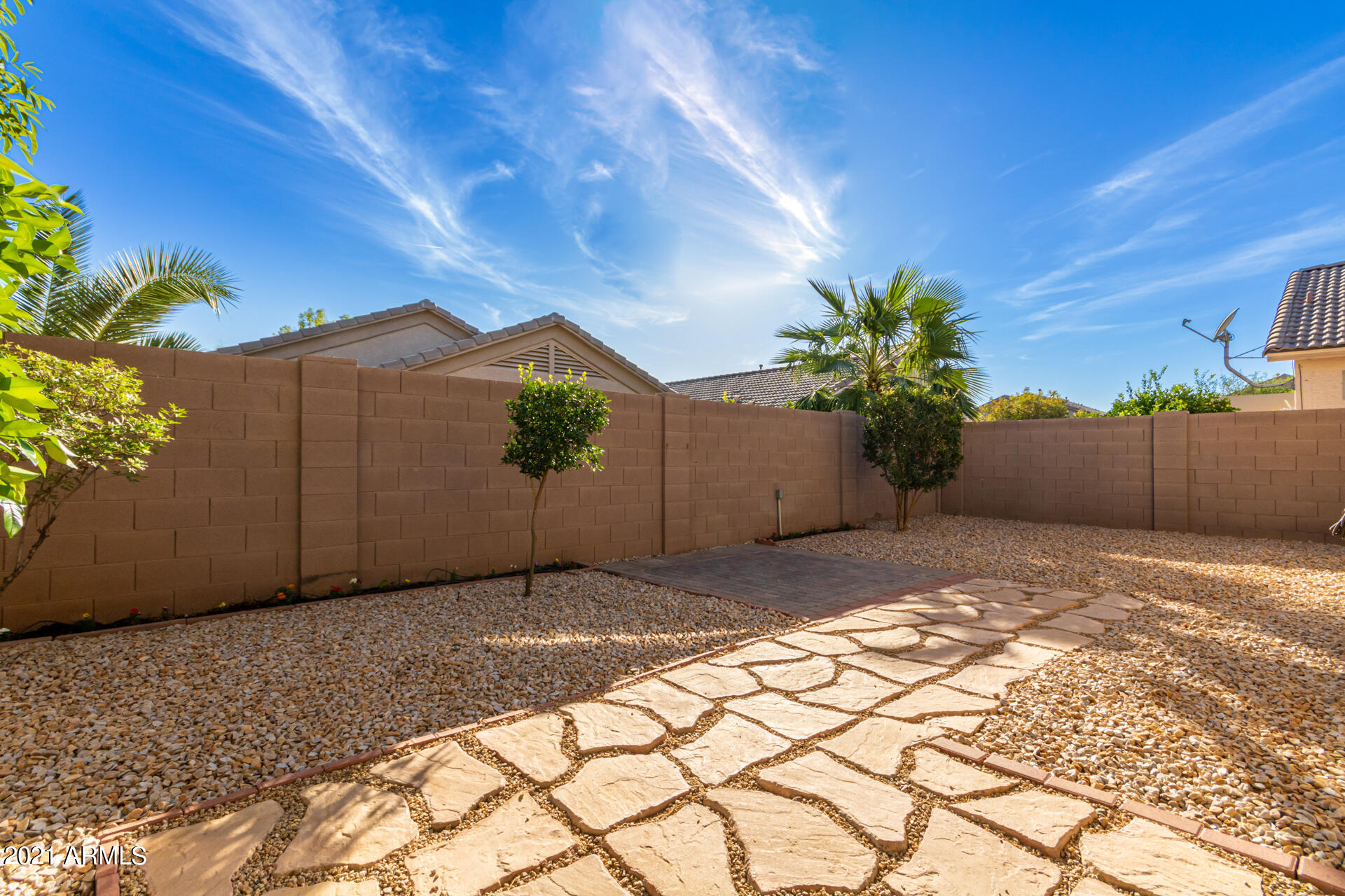 4039 East St John Road Phoenix, AZ 85032 - Photo 27 of 36 27-Saint John