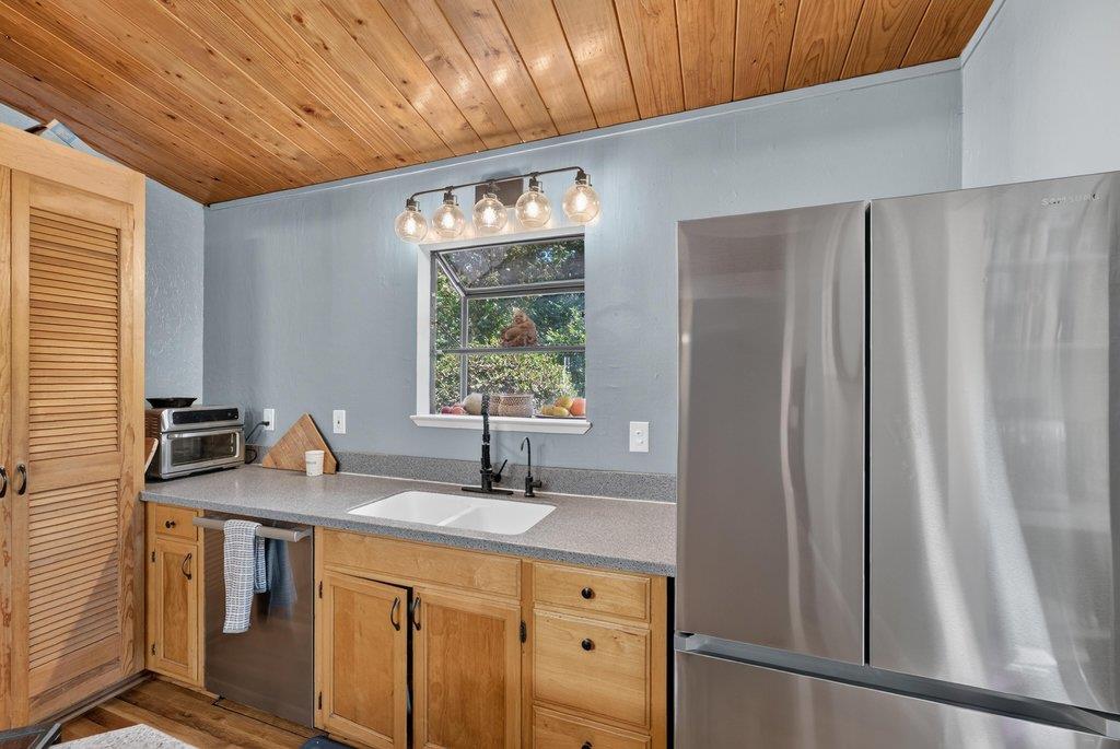 8484 East Zayante Road Felton, CA 95018 - Photo 17 of 58