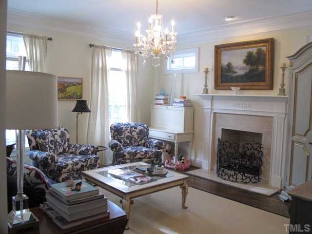 2642 Davis Street Raleigh, NC 27608 - Photo 5 of 25