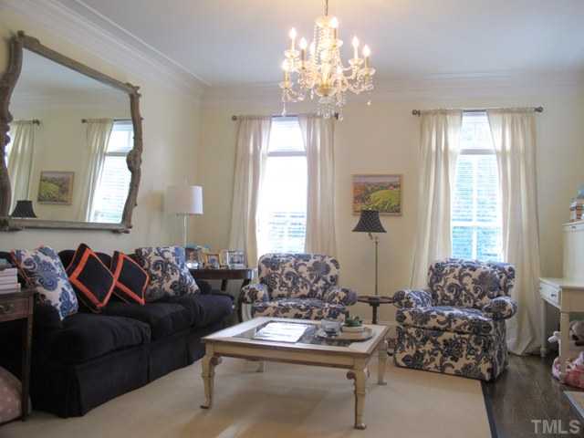 2642 Davis Street Raleigh, NC 27608 - Photo 6 of 25