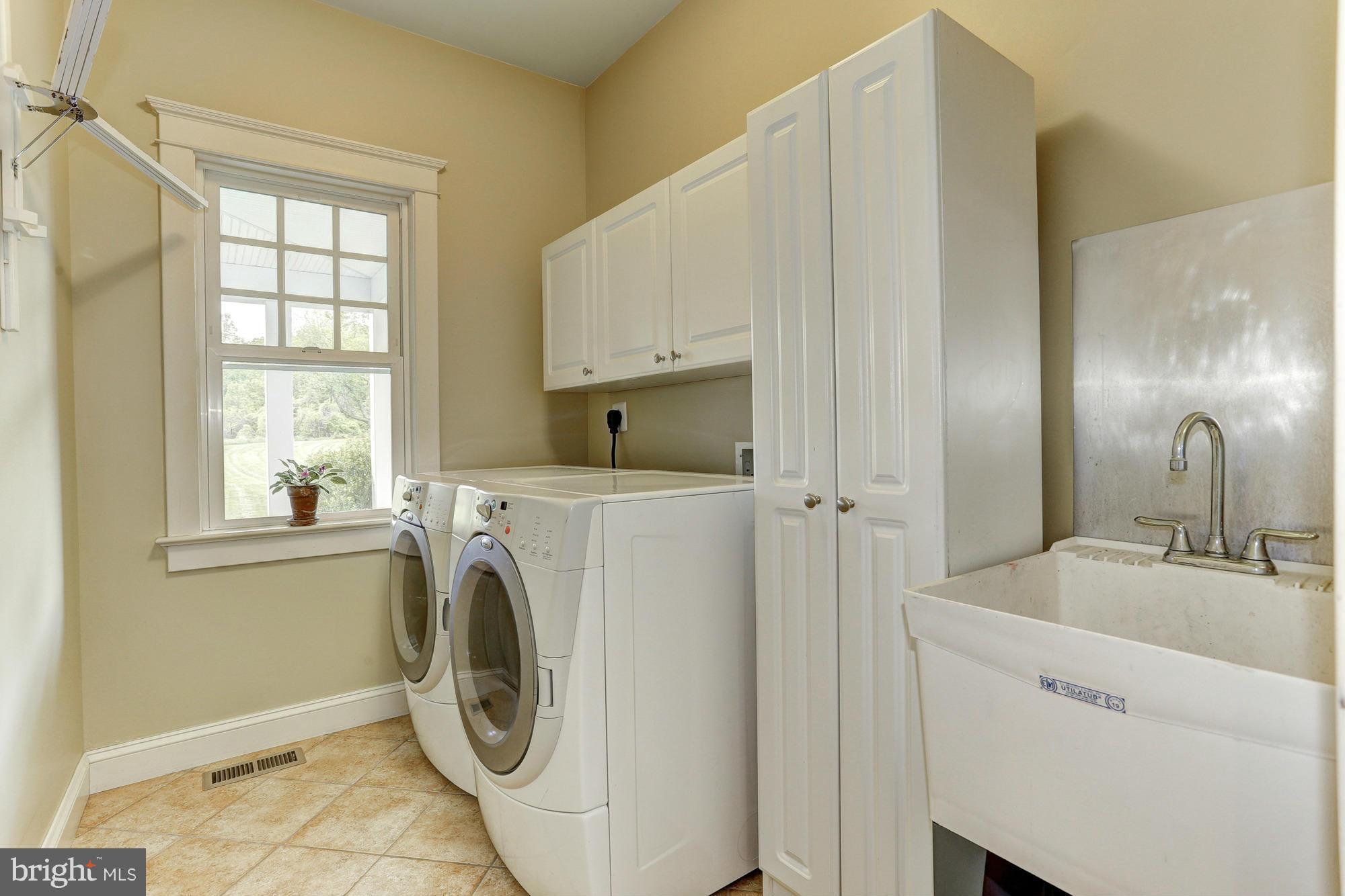 4835 South Polling House Road Lothian, MD 20711 - Photo 16 of 29 Main Level Laundry