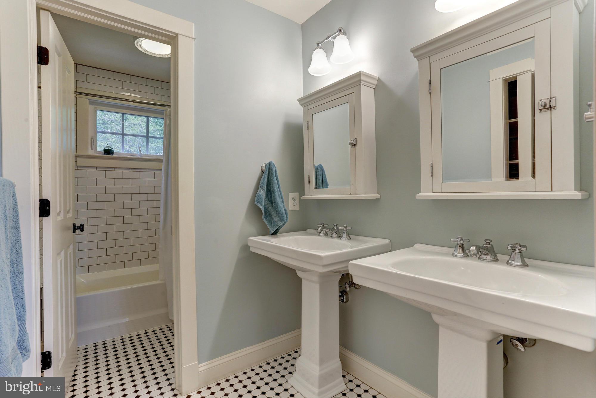 4835 South Polling House Road Lothian, MD 20711 - Photo 23 of 29 4th Bedroom Bath