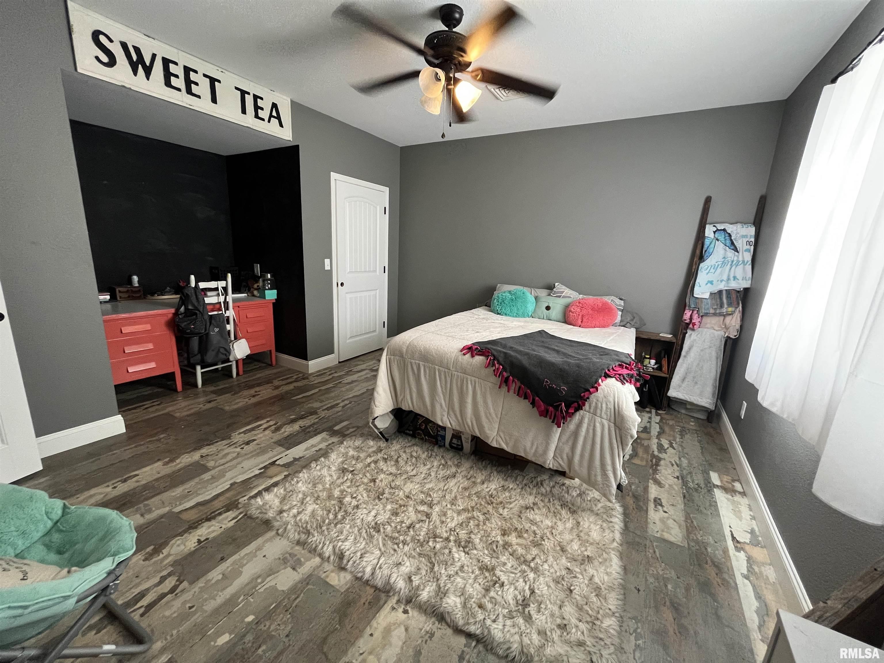 4646 Hotze Road Salem, IL 62881 - Photo 46 of 50