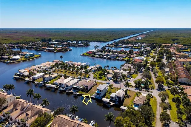 $199,000 | 193 Eveningstar Cay, Naples, FL 34114