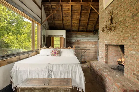 $2,750,000 | 114 Best Lane, Germantown, NY 12526