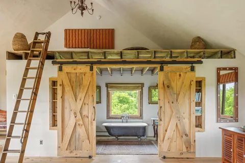 $2,750,000 | 114 Best Lane, Germantown, NY 12526