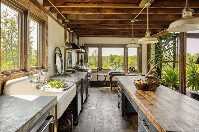 $2,875,000 | 114 Best Lane, Germantown, NY 12526