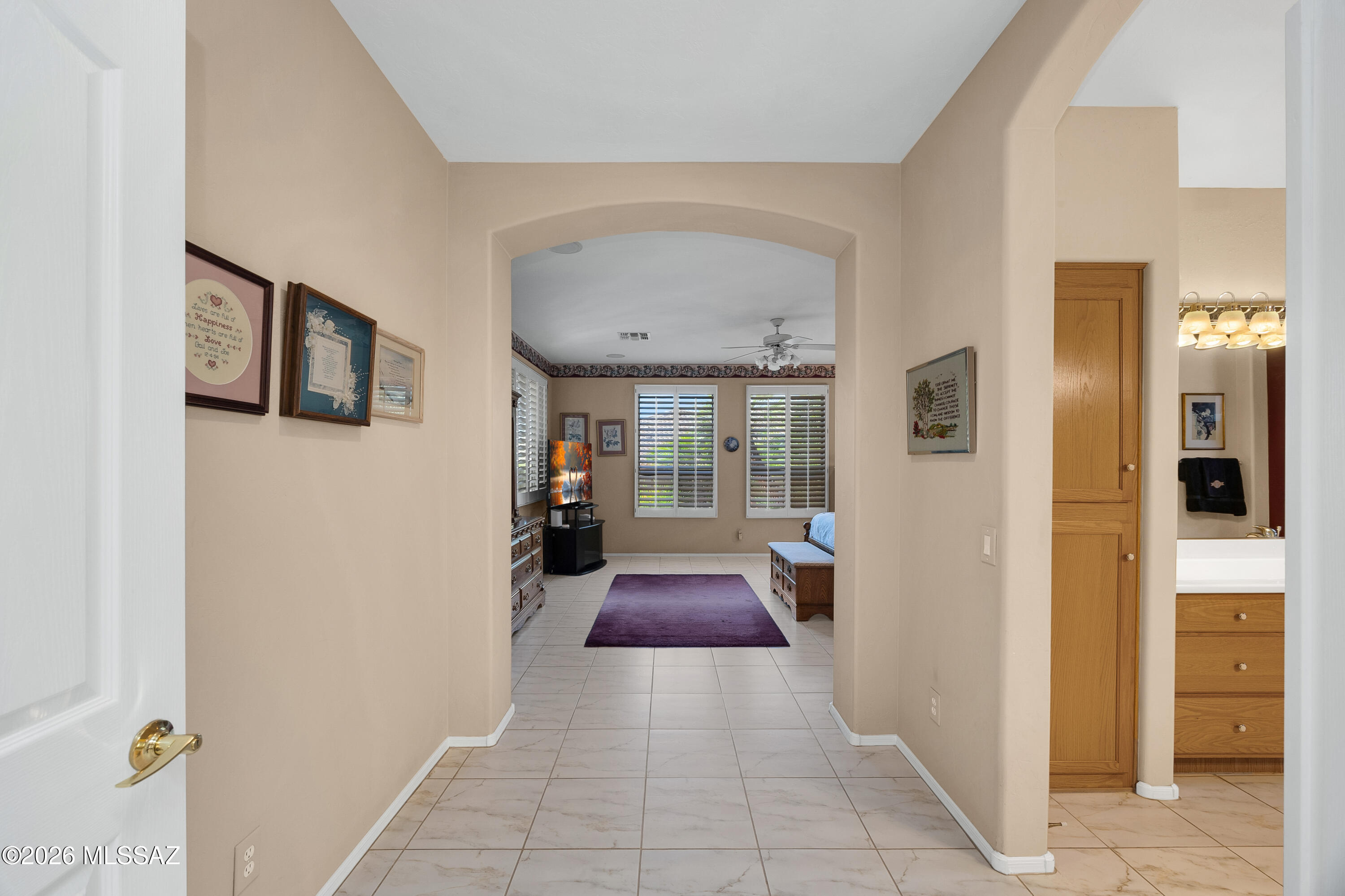 62441 East Northwood Road Tucson, AZ 85739 - Photo 25 of 37 Wide Hallway
