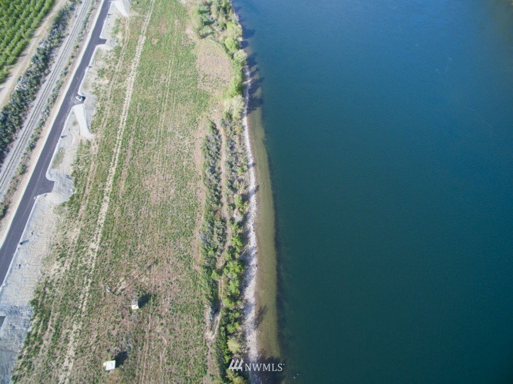 11 Hugo Road Chelan, WA 98816 - Photo 12 of 25 Gallery Image 12