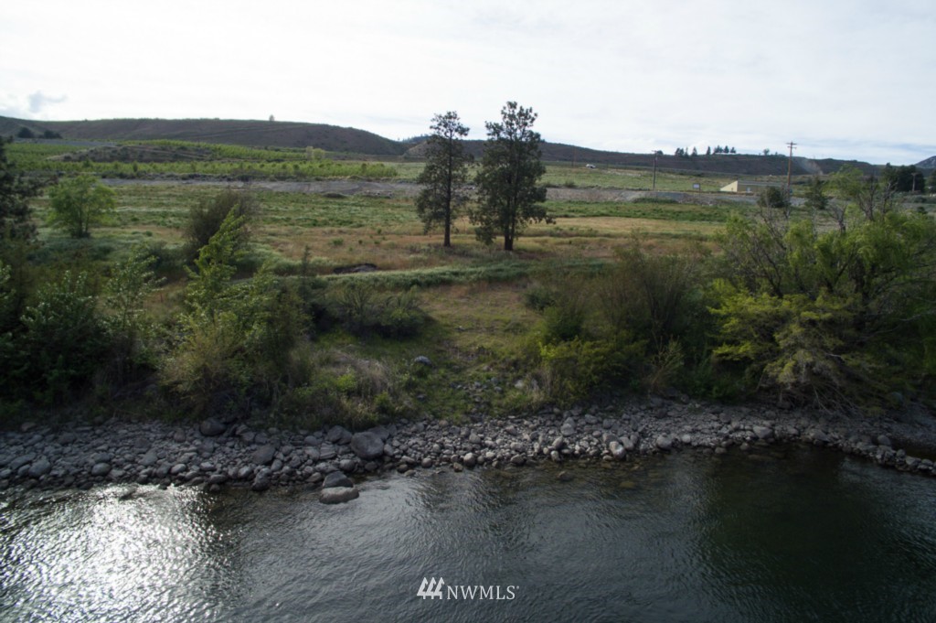 11 Hugo Road Chelan, WA 98816 - Photo 20 of 25 Gallery Image 20