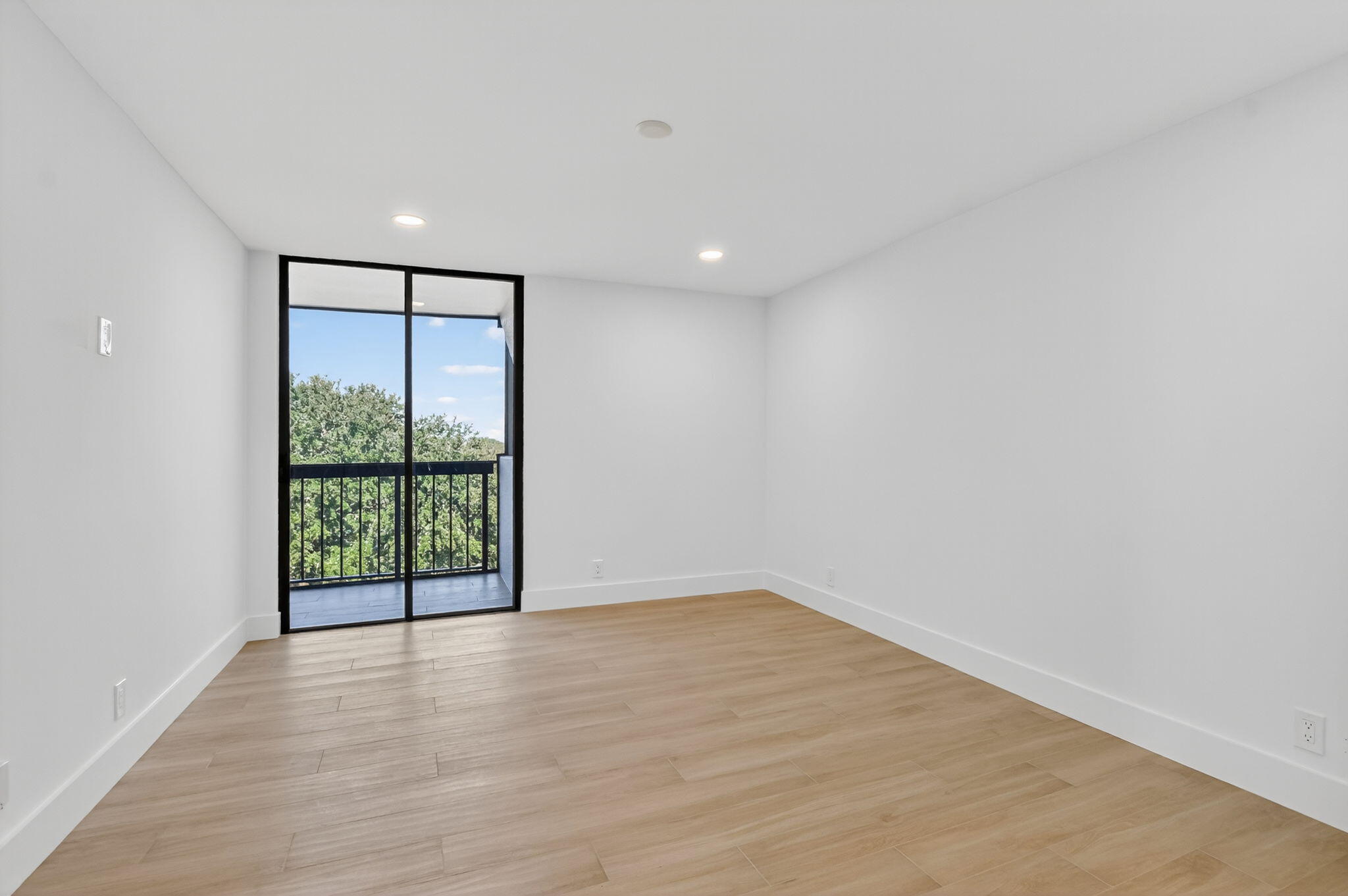 1751 Bridgewood Drive Boca Raton, FL 33434 - Photo 16 of 52 Primary Bedroom