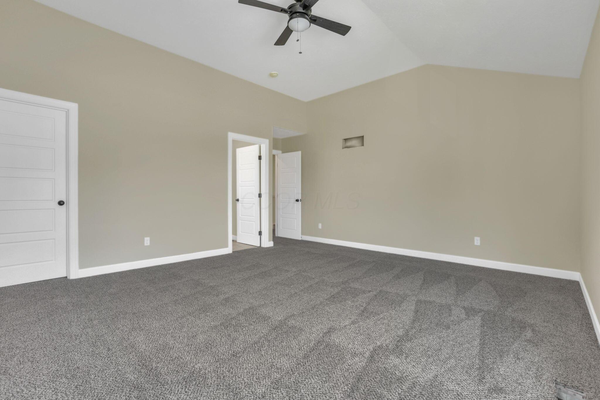 1521 Delbert Road Columbus, OH 43219 - Photo 32 of 39