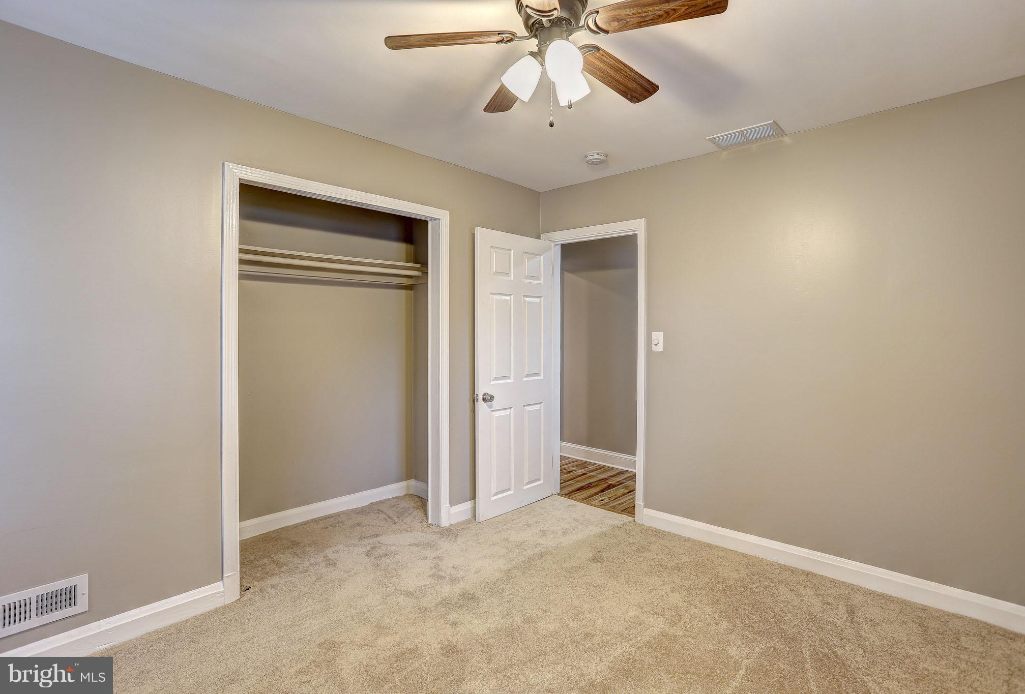 951 Kinwat Avenue Baltimore, MD 21221 - Photo 23 of 30 Bedroom 2