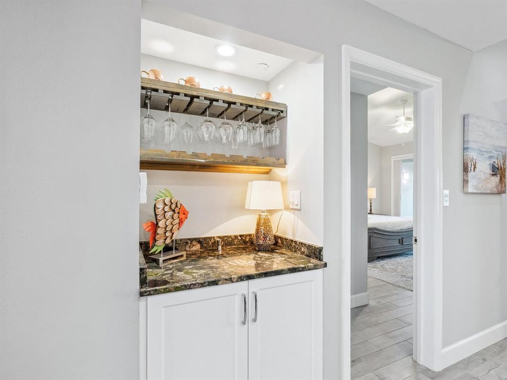 6281 Midnight Pass Road, Unit 6281 Sarasota, FL 34242 - Photo 14 of 61 Gallery Image 14