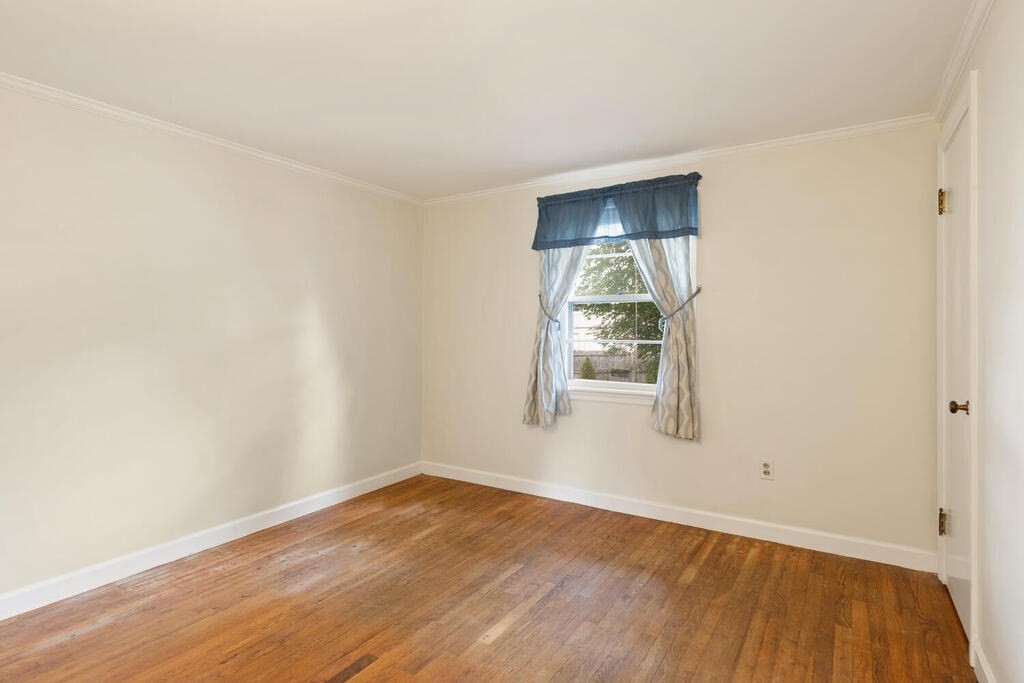 12 Old Farm Road Beverly, MA 01915 - Photo 17 of 27 Gallery Image 17