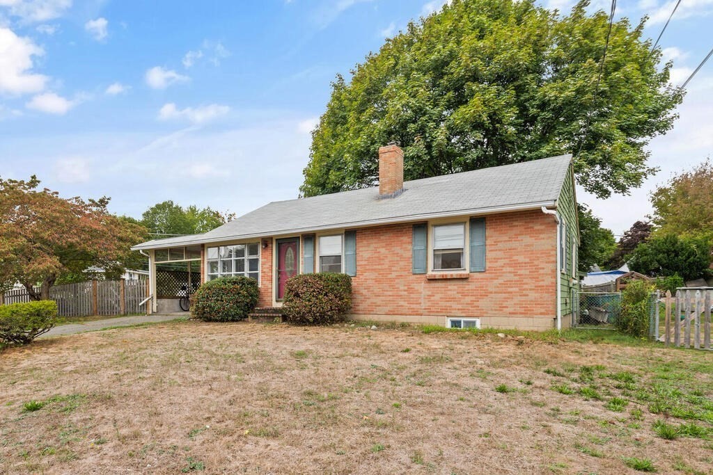 12 Old Farm Road Beverly, MA 01915 - Photo 4 of 27 Gallery Image 4