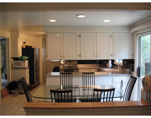 2296 Cramden Road Upper St. Clair, PA 15241 - Photo 6 of 11 Kitchen.
