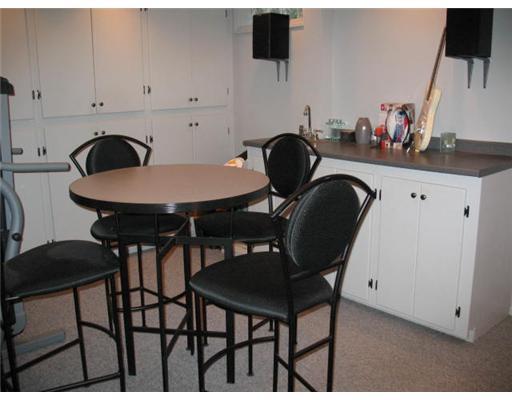 2296 Cramden Road Upper St. Clair, PA 15241 - Photo 8 of 11 Den/Family/Great Room. LOWER LEVEL WET BAR AND BUILTIN STORAGE