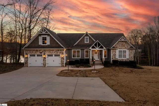 $1,399,900 | 300 Lakecrest Drive, Greer, SC 29651