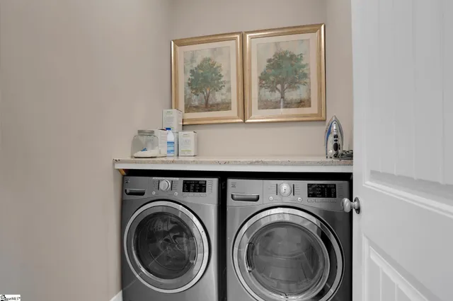 $1,399,900 | 300 Lakecrest Drive, Greer, SC 29651