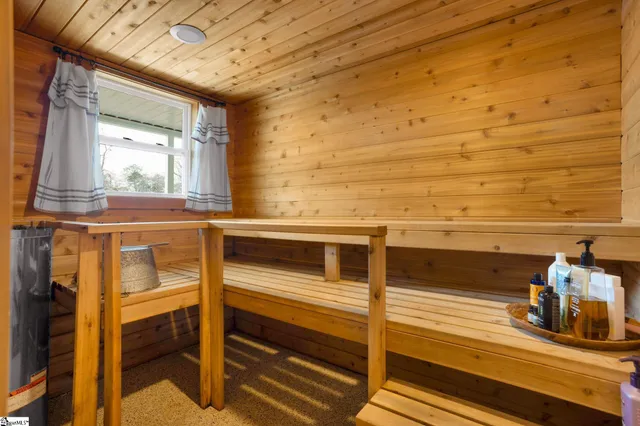 $1,399,900 | 300 Lakecrest Drive, Greer, SC 29651