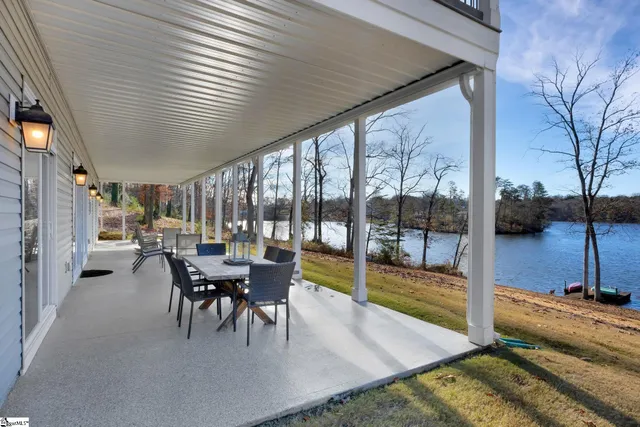 $1,399,900 | 300 Lakecrest Drive, Greer, SC 29651