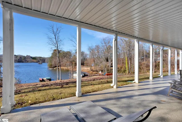 $1,399,900 | 300 Lakecrest Drive, Greer, SC 29651