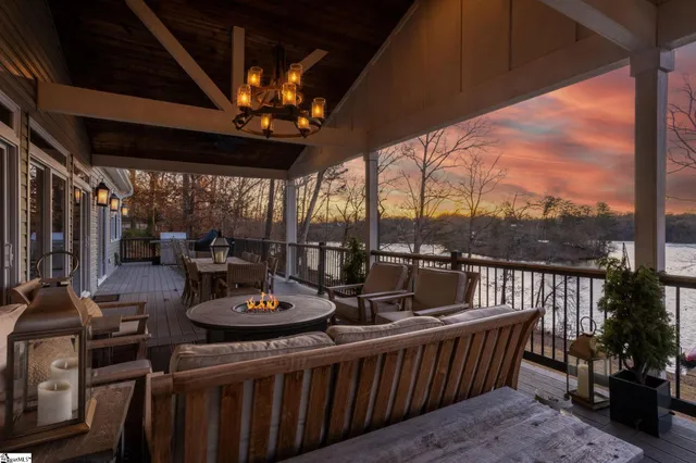 $1,399,900 | 300 Lakecrest Drive, Greer, SC 29651