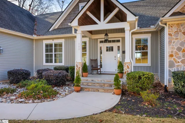 $1,399,900 | 300 Lakecrest Drive, Greer, SC 29651