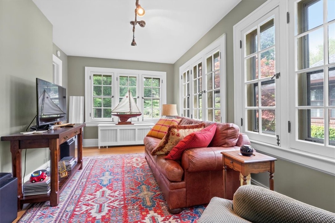 45 Berkeley Street Rochester, NY 14607 - Photo 39 of 49