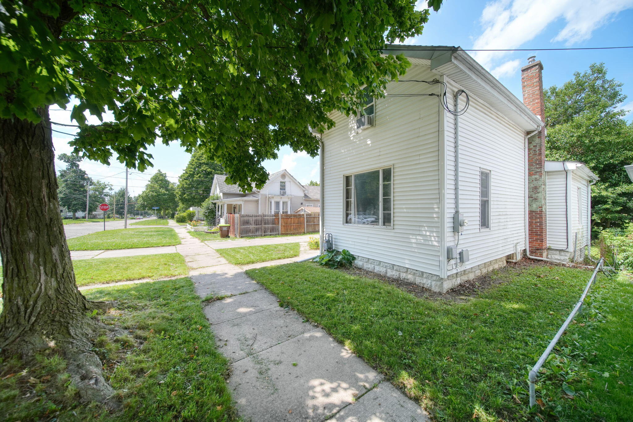 709 East Front Street Adrian, MI 49221 - Photo 24 of 29 26-web-or-mls-DSC04288_HDR