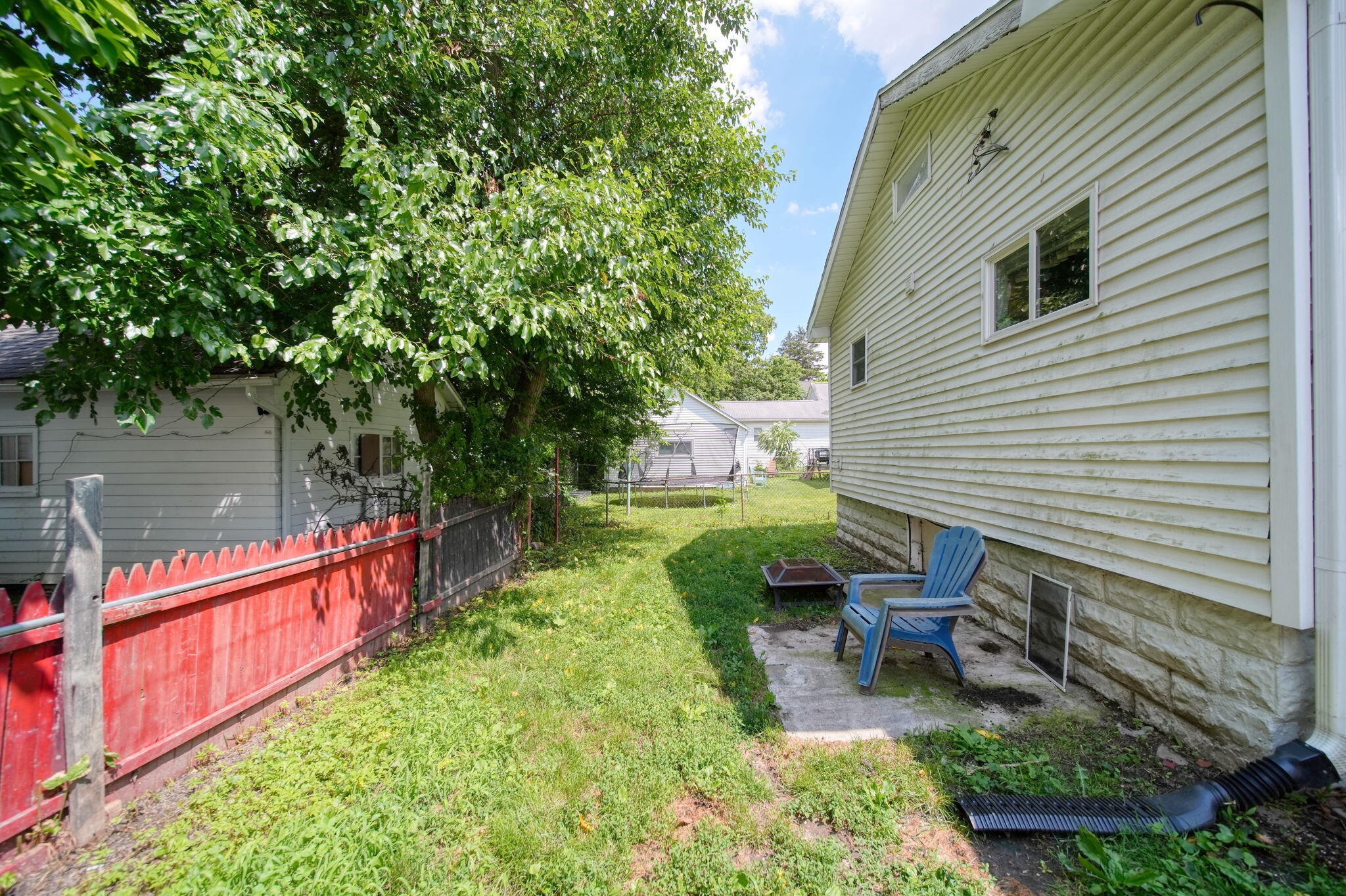 709 East Front Street Adrian, MI 49221 - Photo 27 of 29 29-web-or-mls-DSC04278_HDR