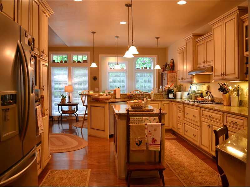 1732 Washington Road Apollo, PA 15613 - Photo 4 of 22 Kitchen.