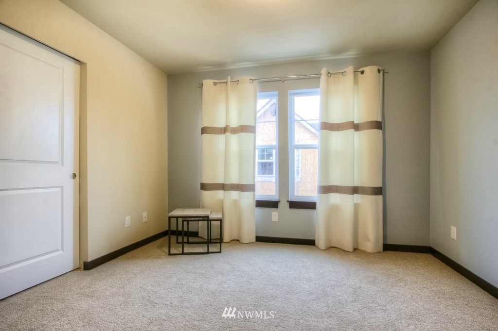 7150 Shinkle Place Southwest, Unit 60 Seattle, WA 98106 - Photo 12 of 18 Gallery Image 12