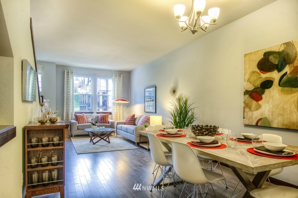 7150 Shinkle Place Southwest, Unit 60 Seattle, WA 98106 - Photo 4 of 18 Gallery Image 4