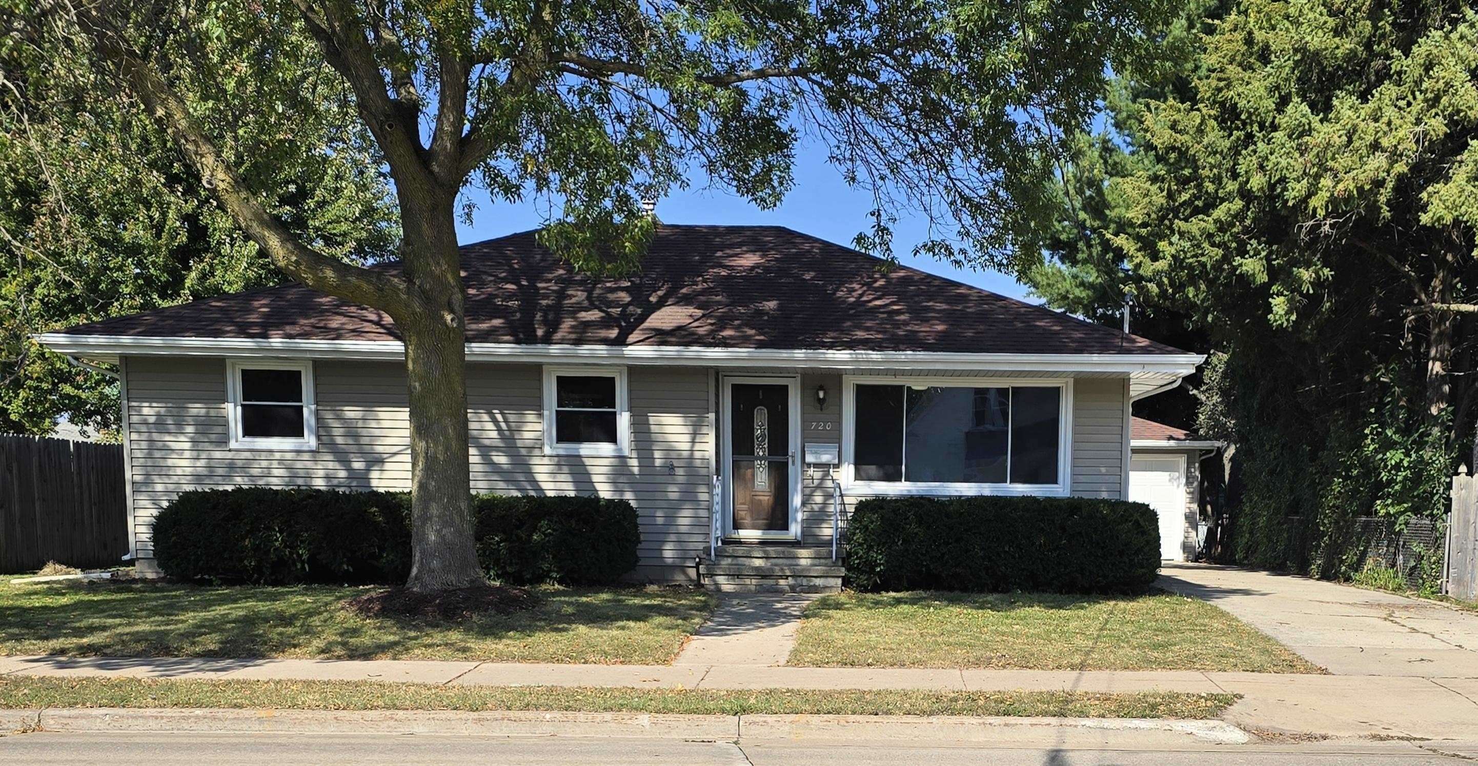 720 East Calumet Street Appleton, WI 54915 - Photo 1 of 1 Gallery Image 1