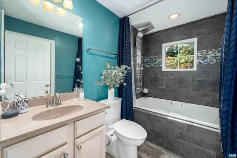 $350,000 | 579 Jefferson Drive, Palmyra, VA 22963