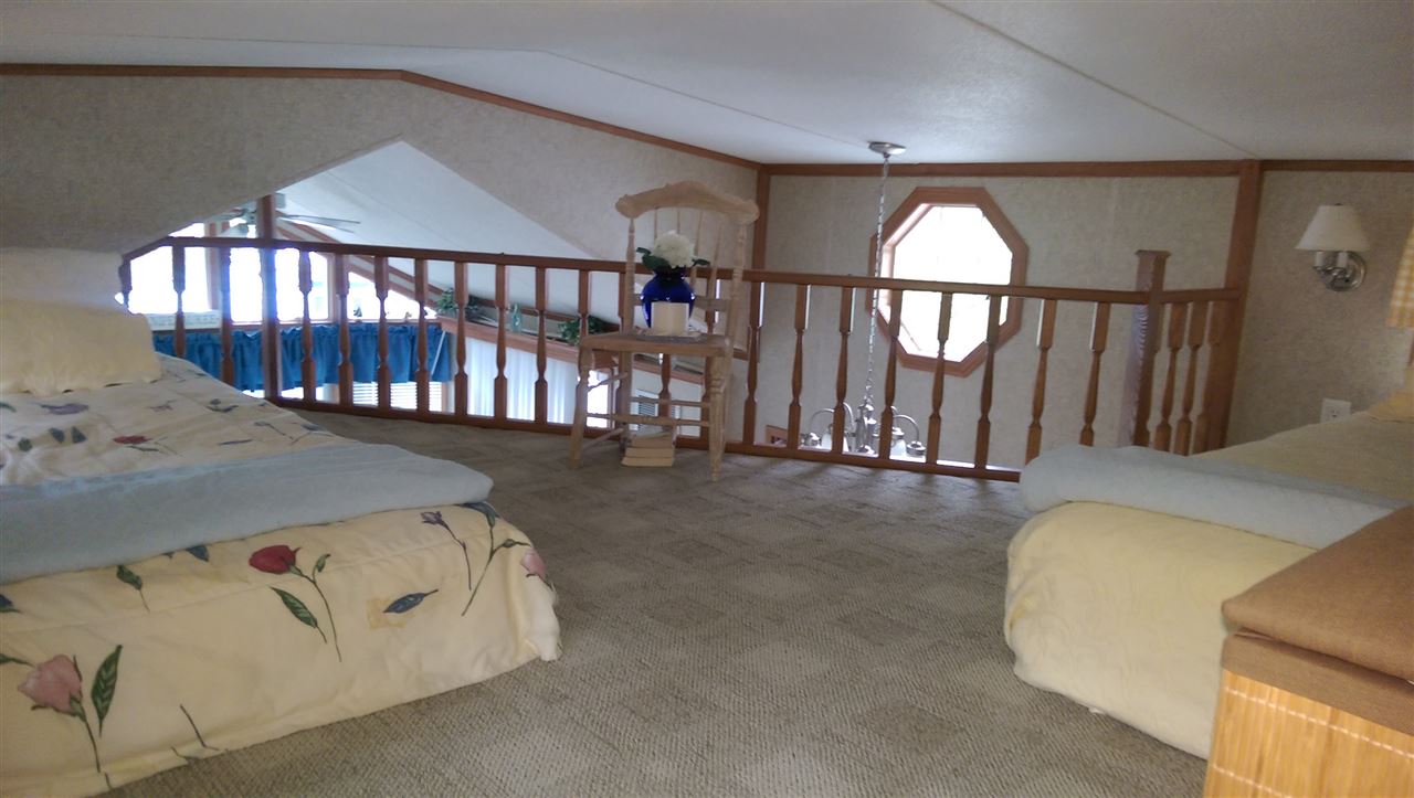 24 Dock Road, Unit 18 Gilford, NH 03249 - Photo 20 of 23