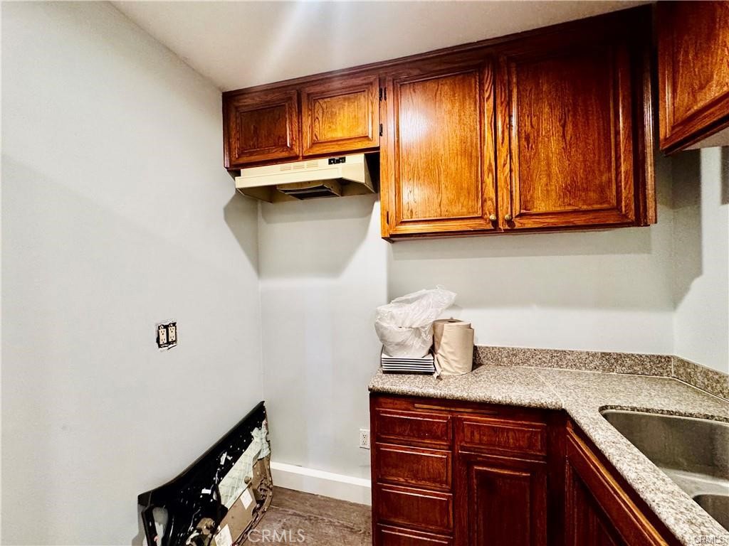 10152 Stanwin Avenue Arleta, CA 91331 - Photo 14 of 36