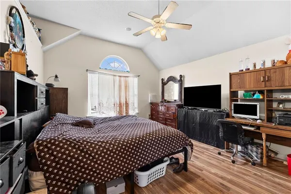 $339,950 | 1308 North 3rd Street East, Louisburg, KS 66053