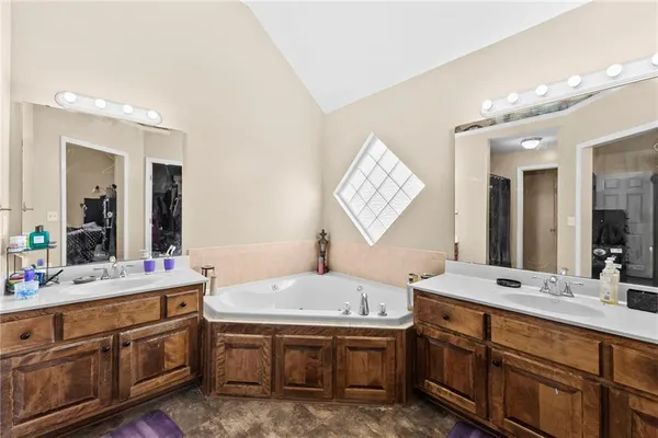 $339,950 | 1308 North 3rd Street East, Louisburg, KS 66053