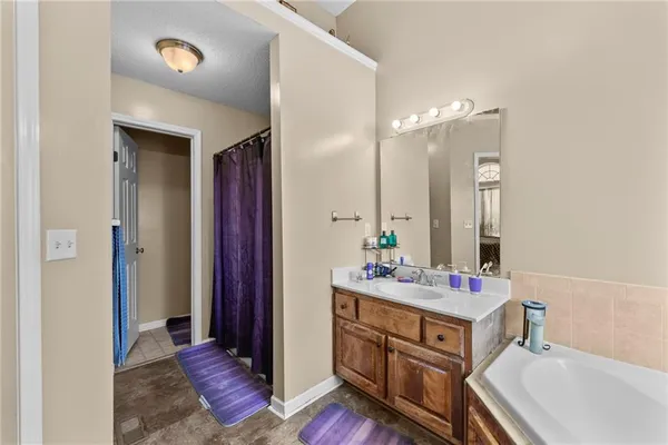 $339,950 | 1308 North 3rd Street East, Louisburg, KS 66053