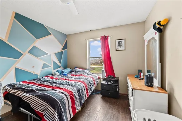 $339,950 | 1308 North 3rd Street East, Louisburg, KS 66053